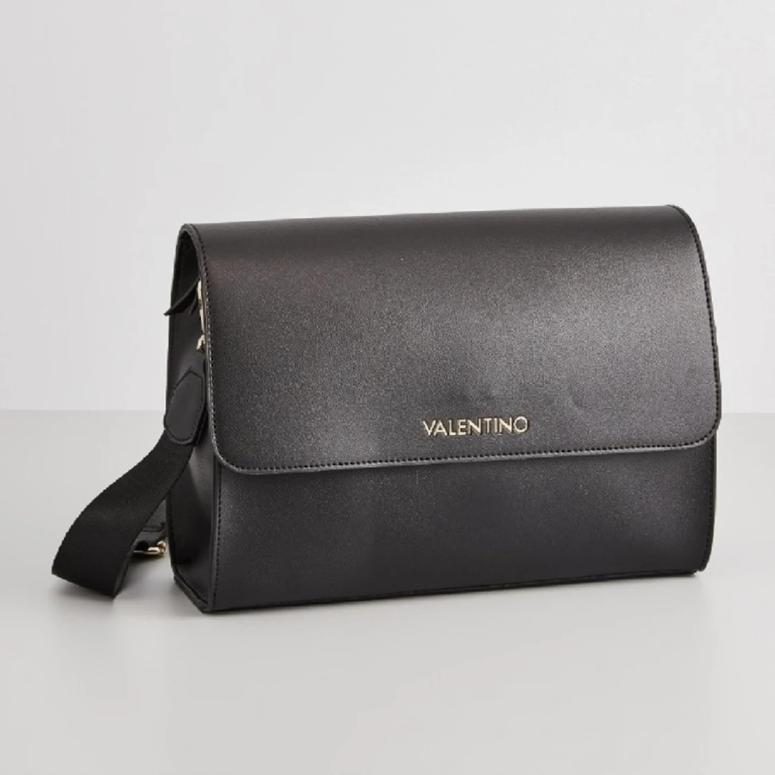 Valentino väska  - 90