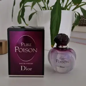 Dior Pure Poison 30 ml Endast sprayad en gång