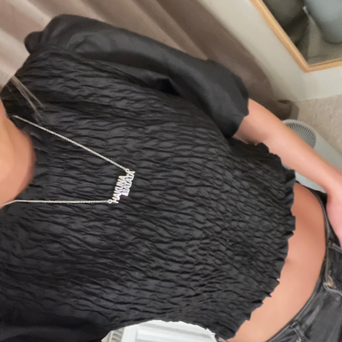 Blus med puffärm - 91