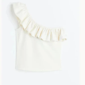 Volang linne  - Super fint volang linne, säljs pågrund av att den inte används. Har bara använt den en gång, skriv om ni vill ha fler bilder💕