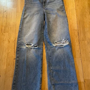 Jeans - Jeans från lager 157. Aldrig använda, i storlek Xs. Väger 691 gram så frakten blir 108 kronor.