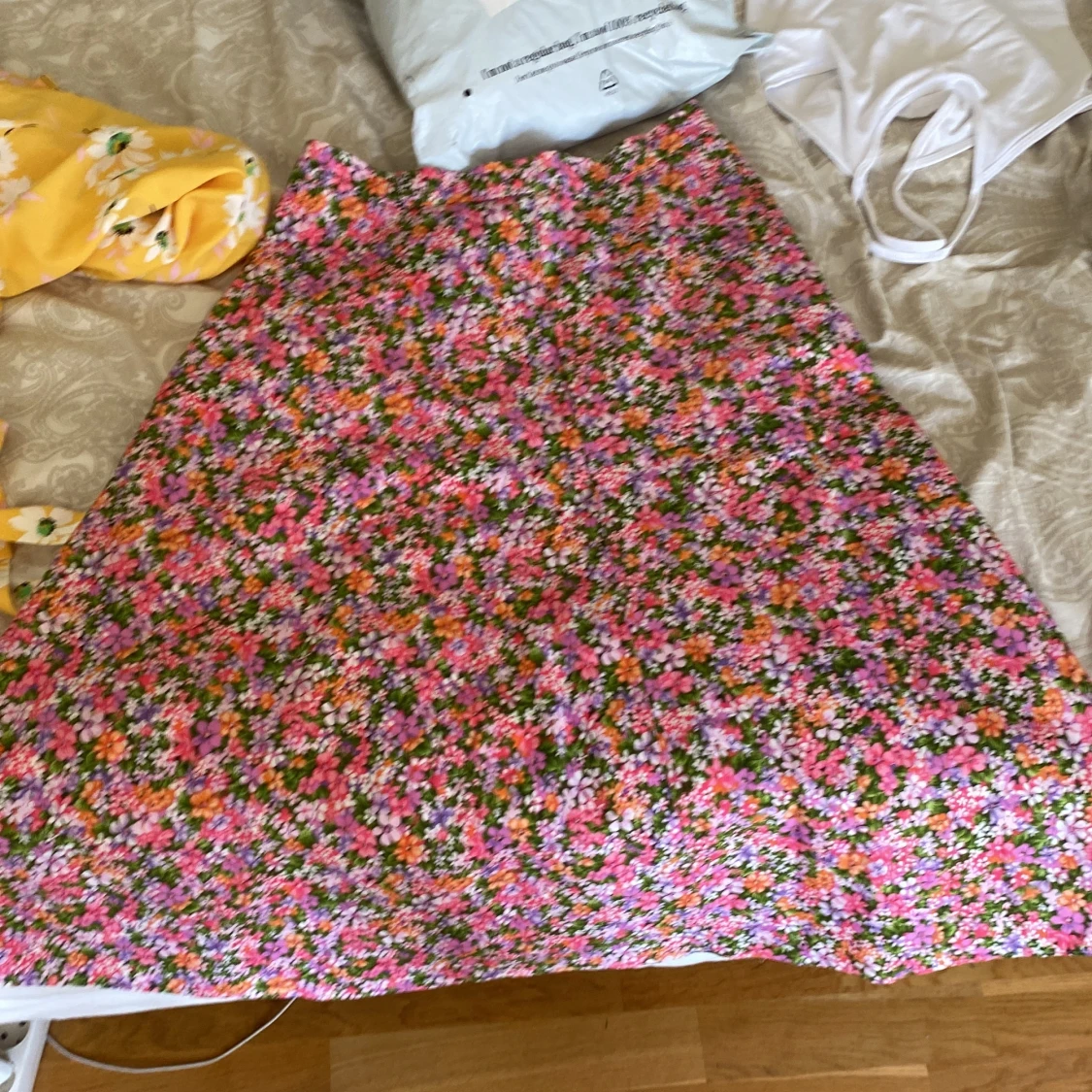 Medel lång kjol - 90