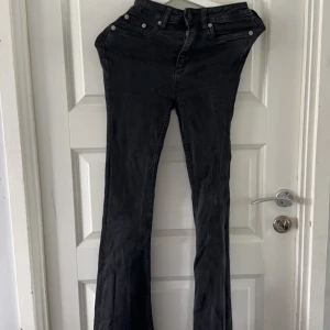 Jeans från lager 157 - Jeans i fint skick!❤️ dom är bootcut high waist❤️
