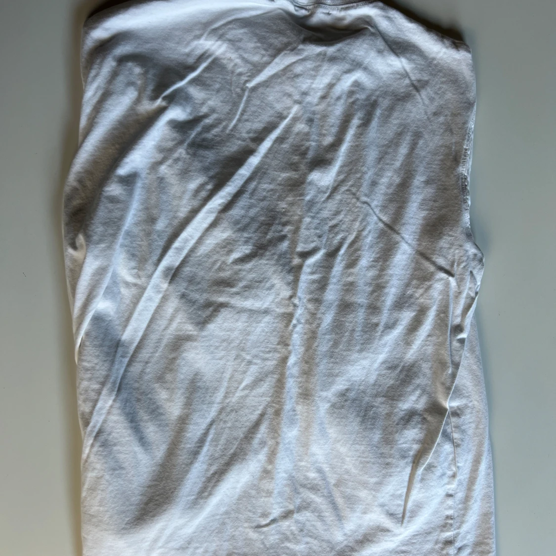 Oanvänt vitt linne - 90