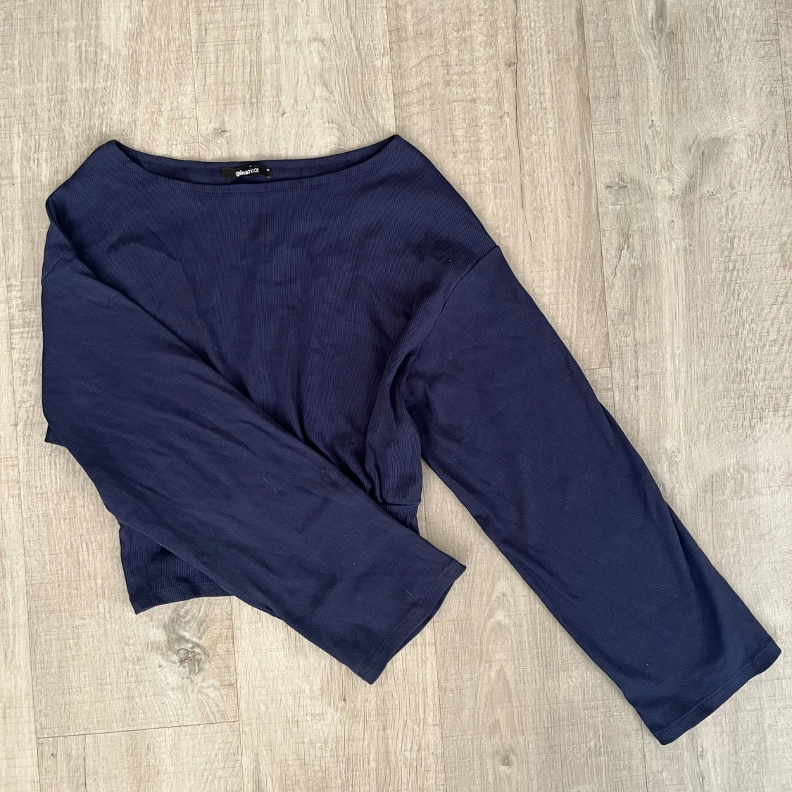 Marinblå tröja  - 90