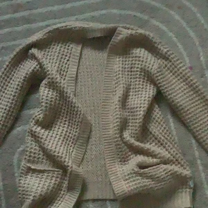 Fin mjuk kofta - Den e jätte mjuk och nästan aldrig använd