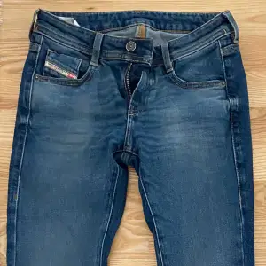 Diesel jeans köpta förra sommaren, endast använda en gång❤️❤️