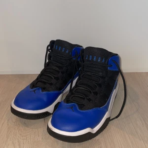 Nike Air Jordan Max Aura Skor - Säljer då dom inte passar längre💕 9/10 i skick Orginal pris ca 1000kr 
