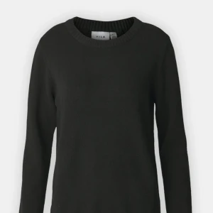 Svart stickad tröja vila - Svart stickad tröja vila 