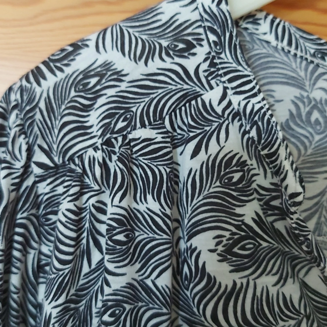 Mönstrad tunn tröja - 91