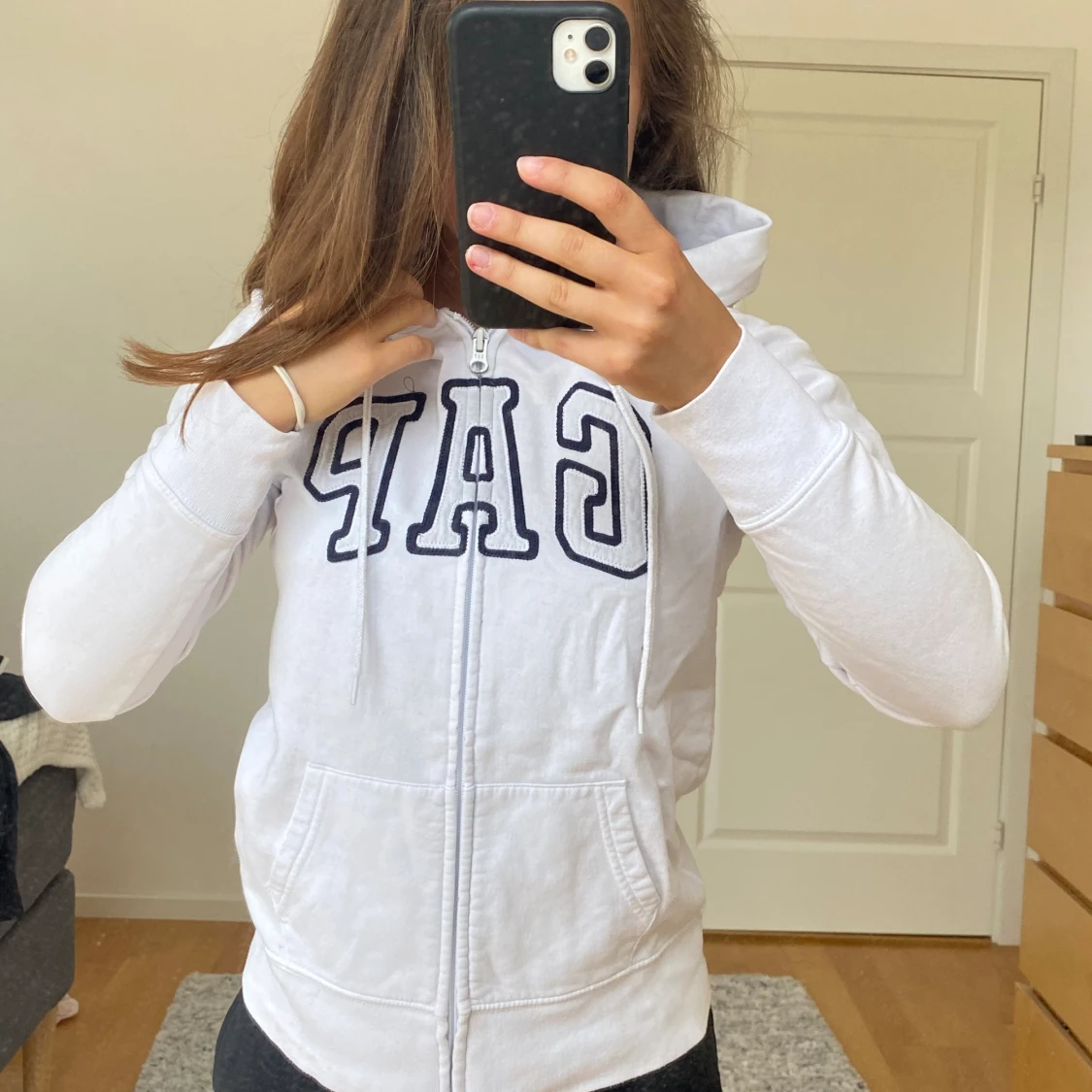 Vit huvtröja med dragkedja GAP  Stl Xs