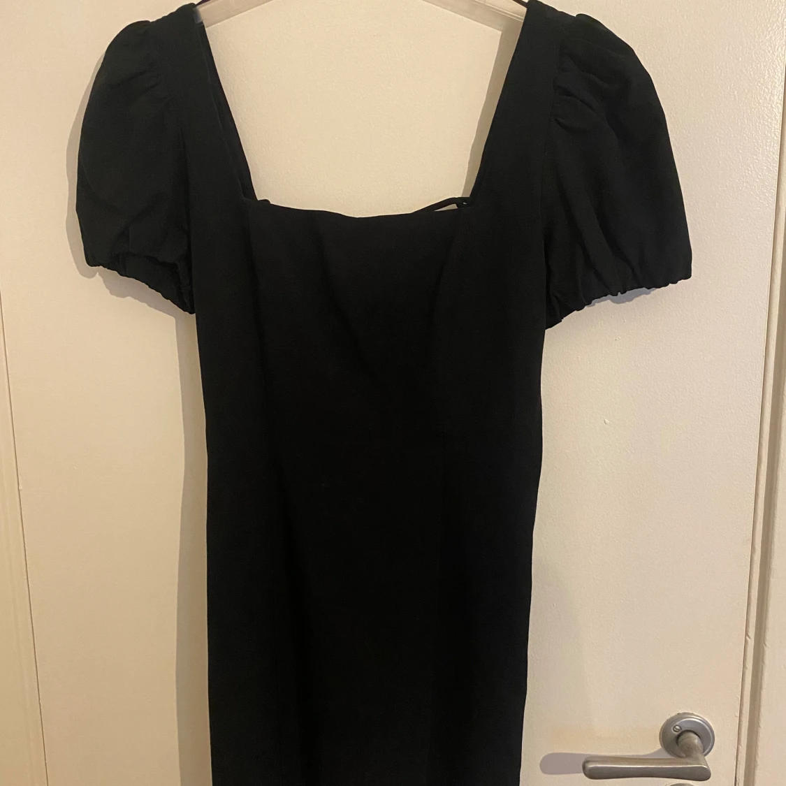 Svart kort klänning - 91