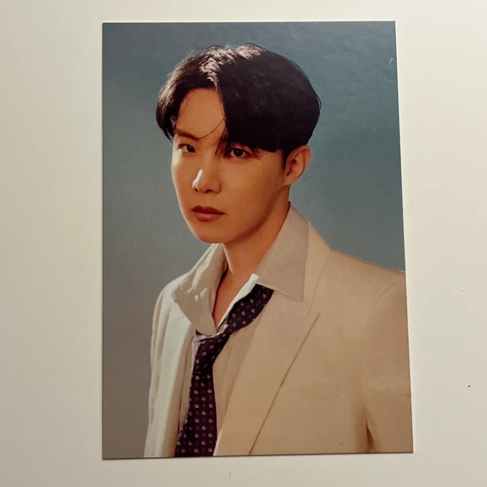 BTS Jhope photocard. Köpt i Korea förra året. I bra skick!. Övrigt.