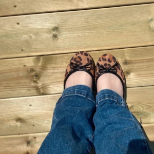 Ballerina skor - Jätte fina ballerina skor jag säljer då dem inte passar!storlek 36/37