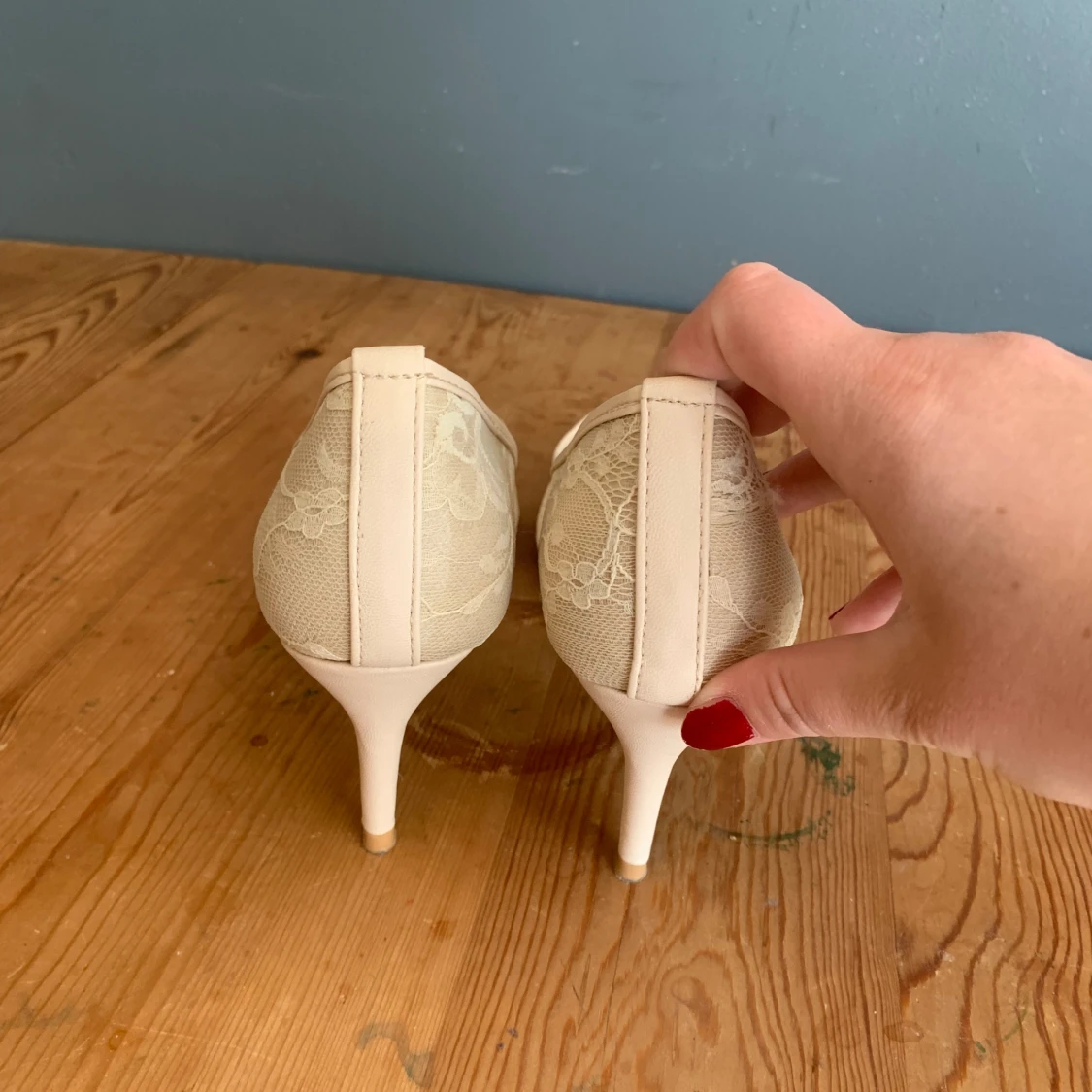 Söta spetsiga klackar - 91