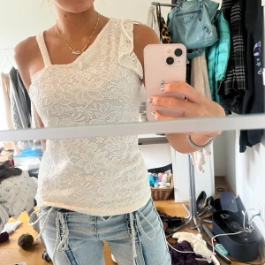 Fin topp - Otroligt fin topp utan defekter❤️ Toppen är i barnstorlek 170; passar mig perfekt med XS-S