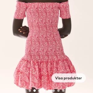 Hm Klänning - Superfin slutsåld klänning från h&m! Oanvänd med lapp på💞