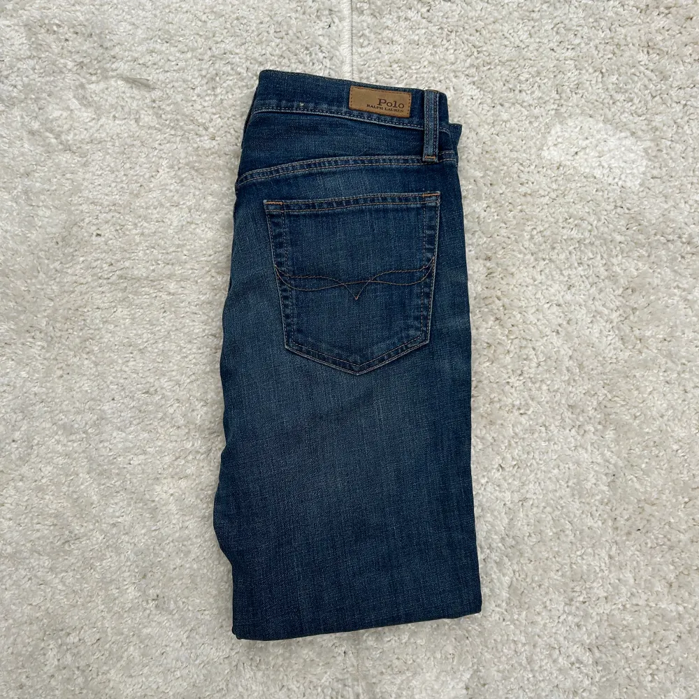 Ralph Lauren jeans || Nyskick || Köp sker via plick eller Swish || Rabatt vid köp av flera jeans ||  Mvh, jeansfabriken   (9) . Jeans & Byxor.