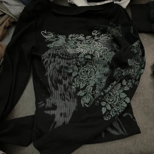 Printed lång armad tröja - Har knappast använt den, köpt från romwe❤️