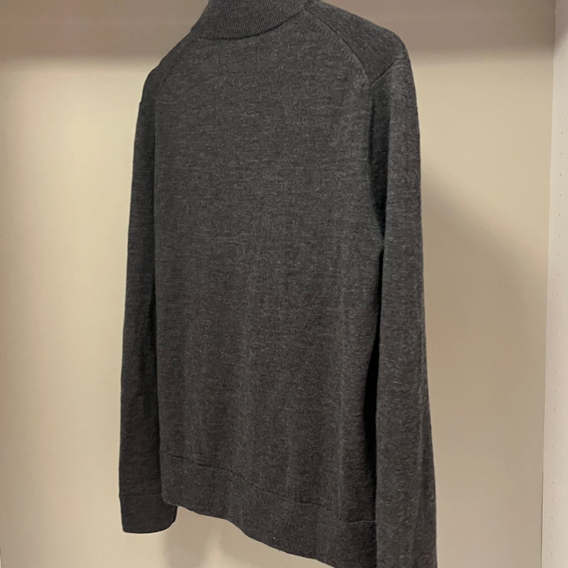 THESE GLORY DAYS ZIP  - 90