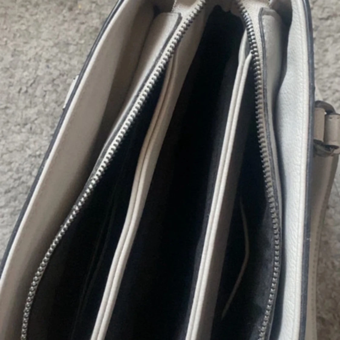 Don Donna väska helt ny  - 90