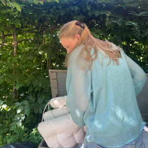 Blus - As söt blus! Skriv vid frågor🌷☀️