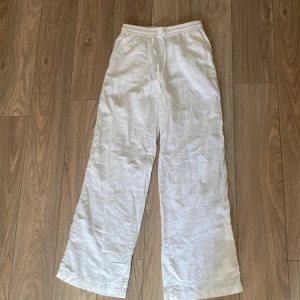 Linnebyxor  - Linnebyxor från h&m, storlek xs
