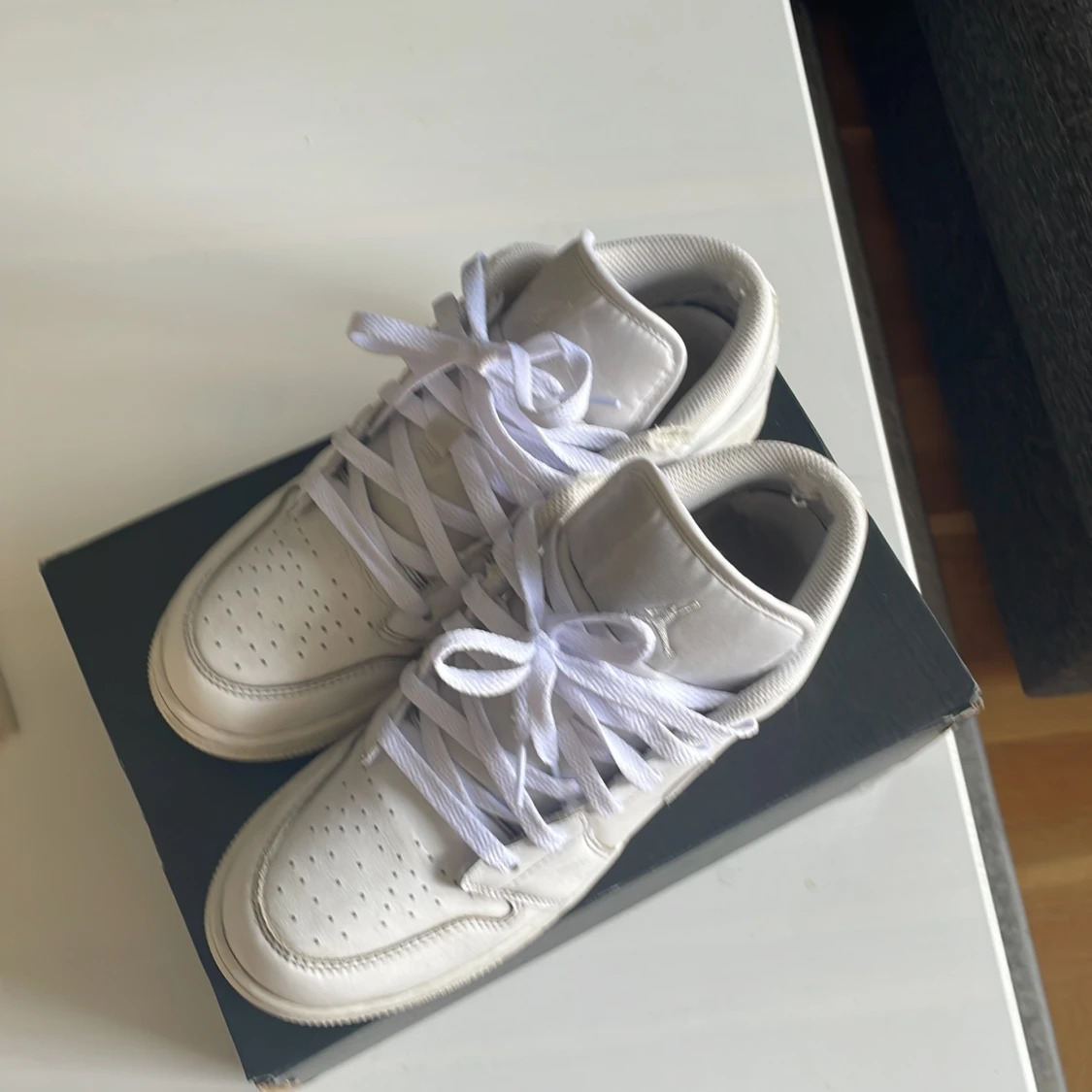 Air Jordan 1 Low vit  - 90