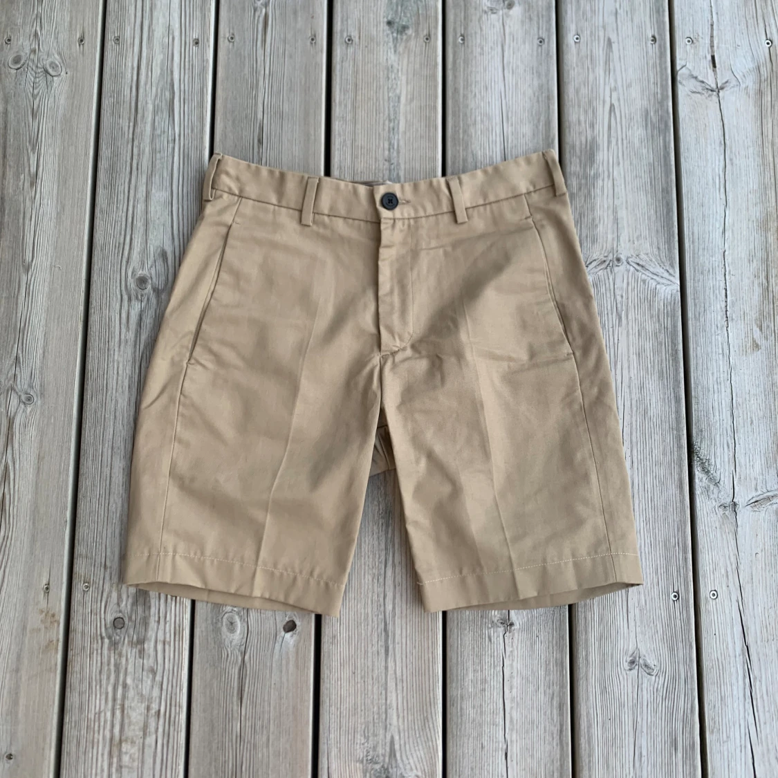 Chinoshorts från Elvine