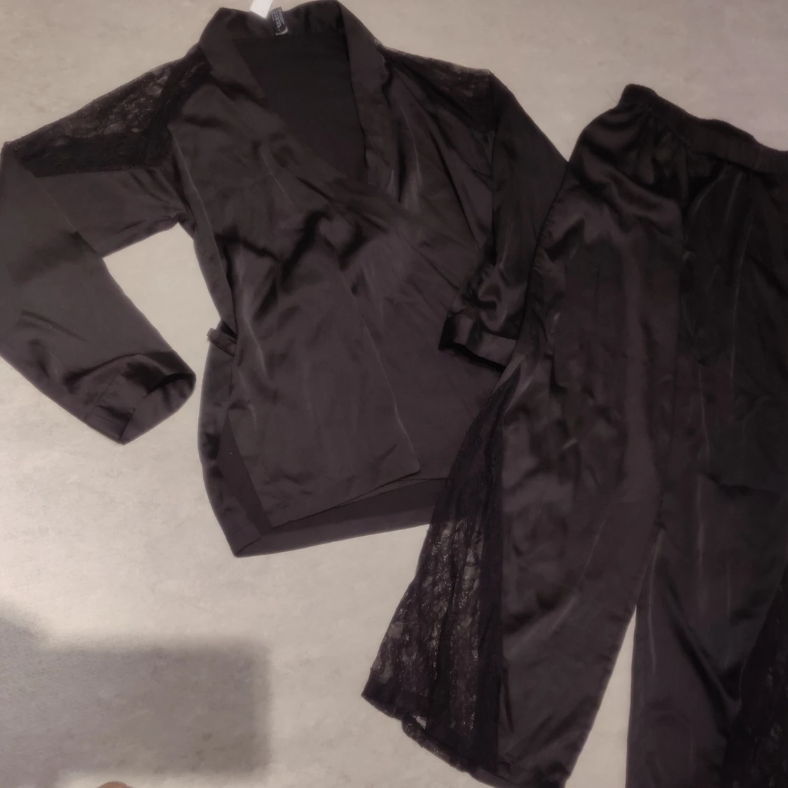 Wera set blus och byxor  - 92