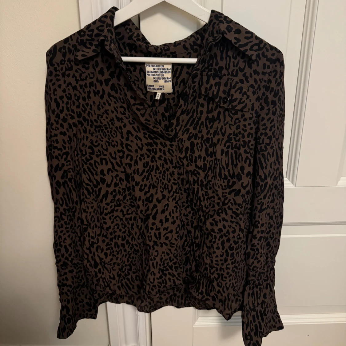 Leopard blus - 90