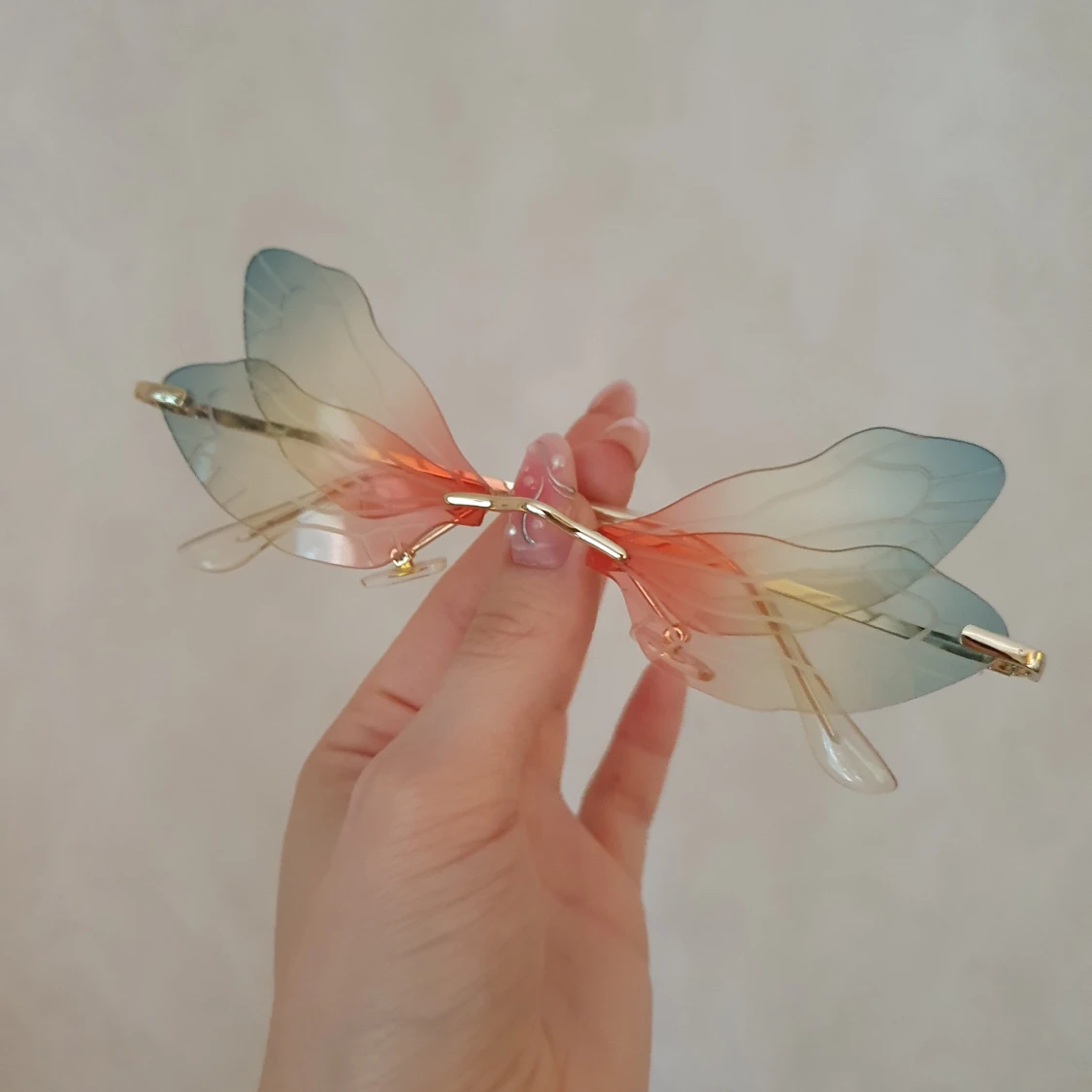 Fjärils glasögon♡