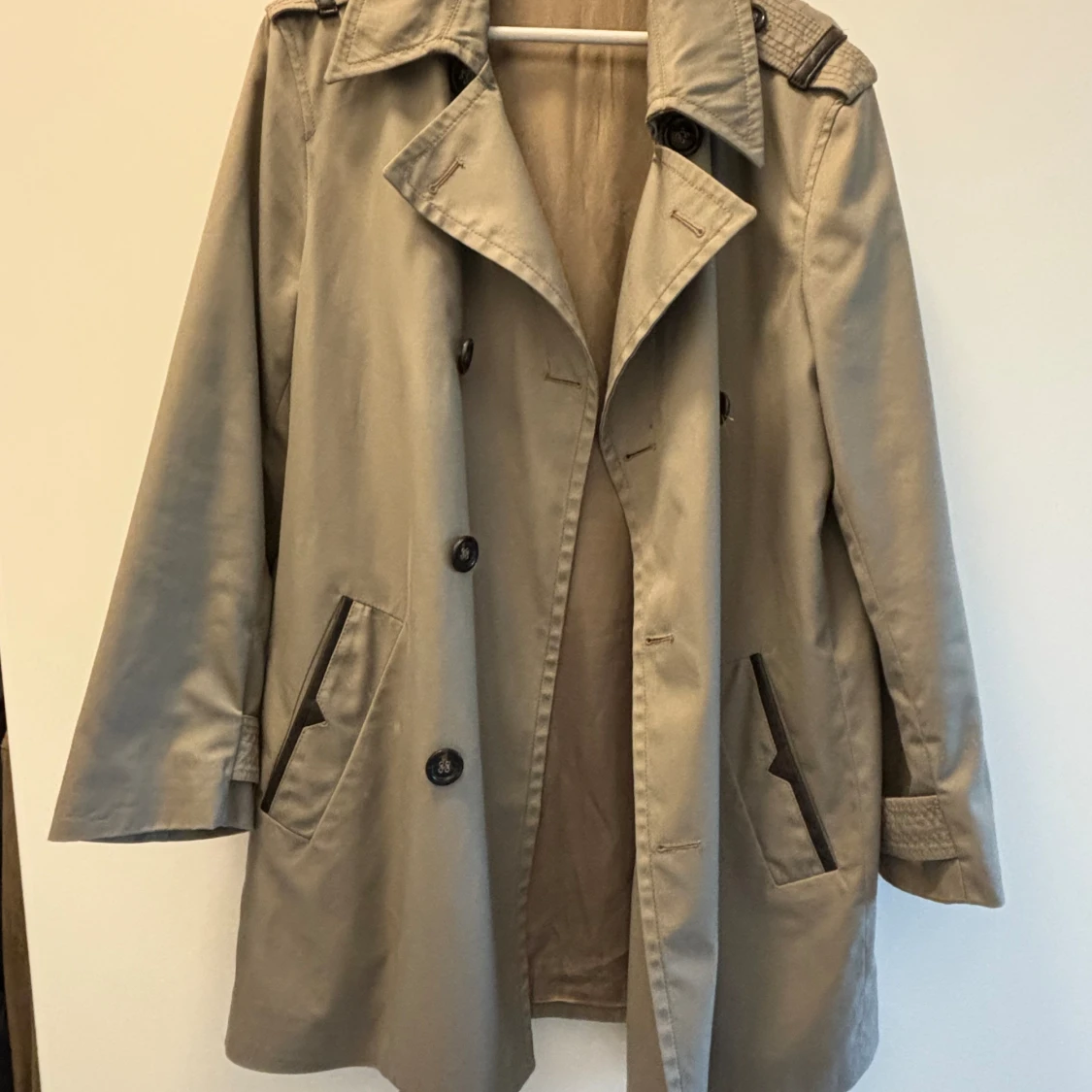 Versace Silk Lined Tranch Coat - 93