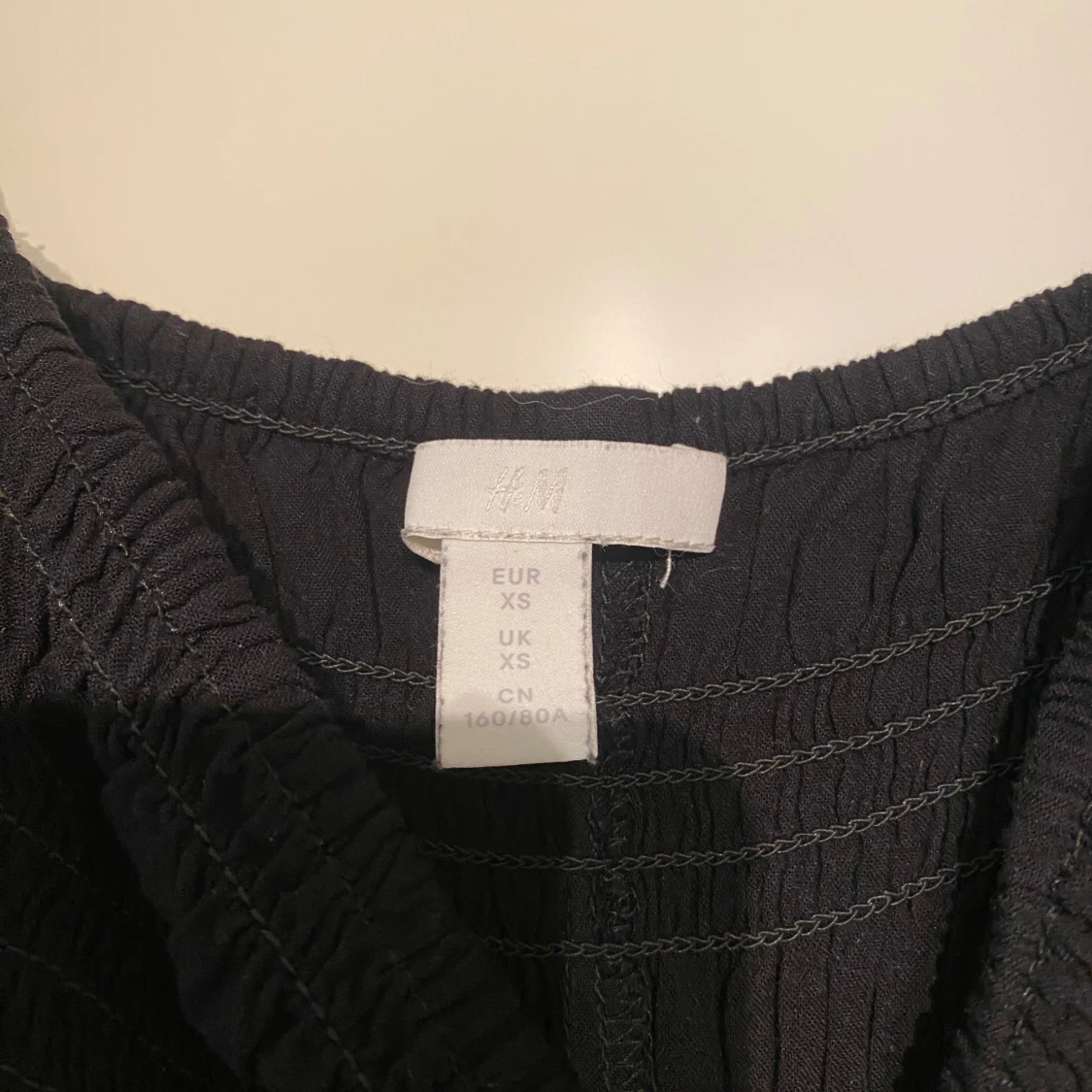 Svart mjukis klänning  - 91