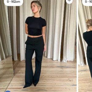 byxor - Kostymbyxor från Djerf Avenue  Använda en gång. Storlek xs men passar S också! Nypris 1,500:-