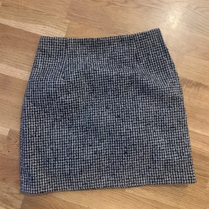 Rutig kjol - Rutig stickad kjol från hm 