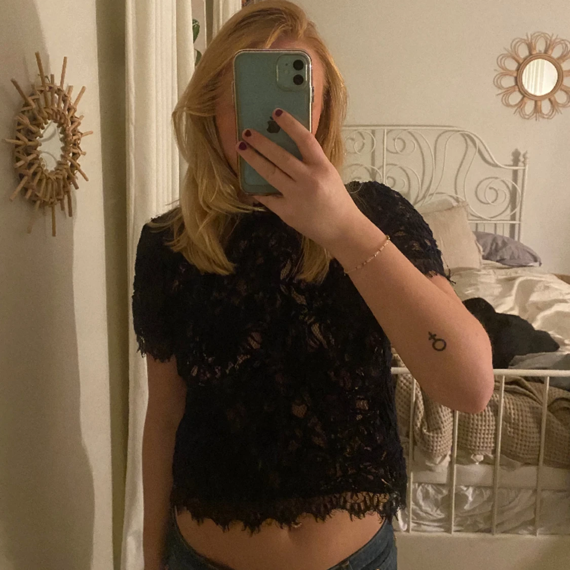 Svart spetstopp - 91