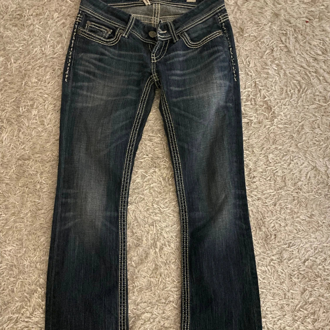 Super snygga Lågmidjade bootcut jeans! - 91