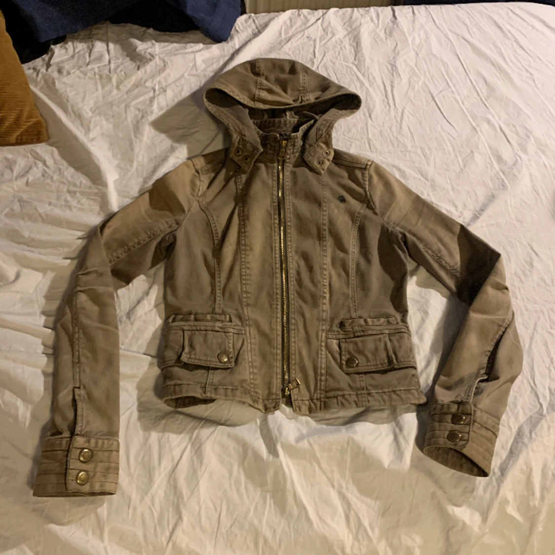 Söt grön ish vårjacka