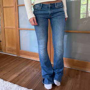 Lågmidjade jeans - Super fina lågmidjade jeans från crocker!❤️