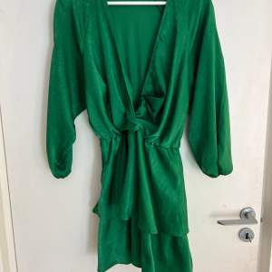 Grön zara klänning! 