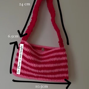 Väska  - New handmade small crochet bag 