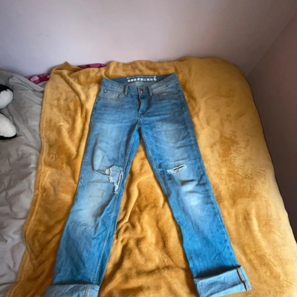 Köpt på Vinted men använder inte längre . Jeans & Byxor.