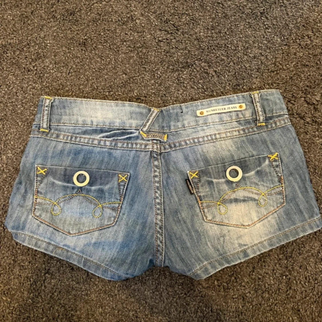 Söta low waist jeans shorts🩷 - 90
