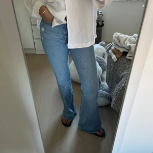 Jeans  - Jeans från Levis. Storlek 25 (som en xs)