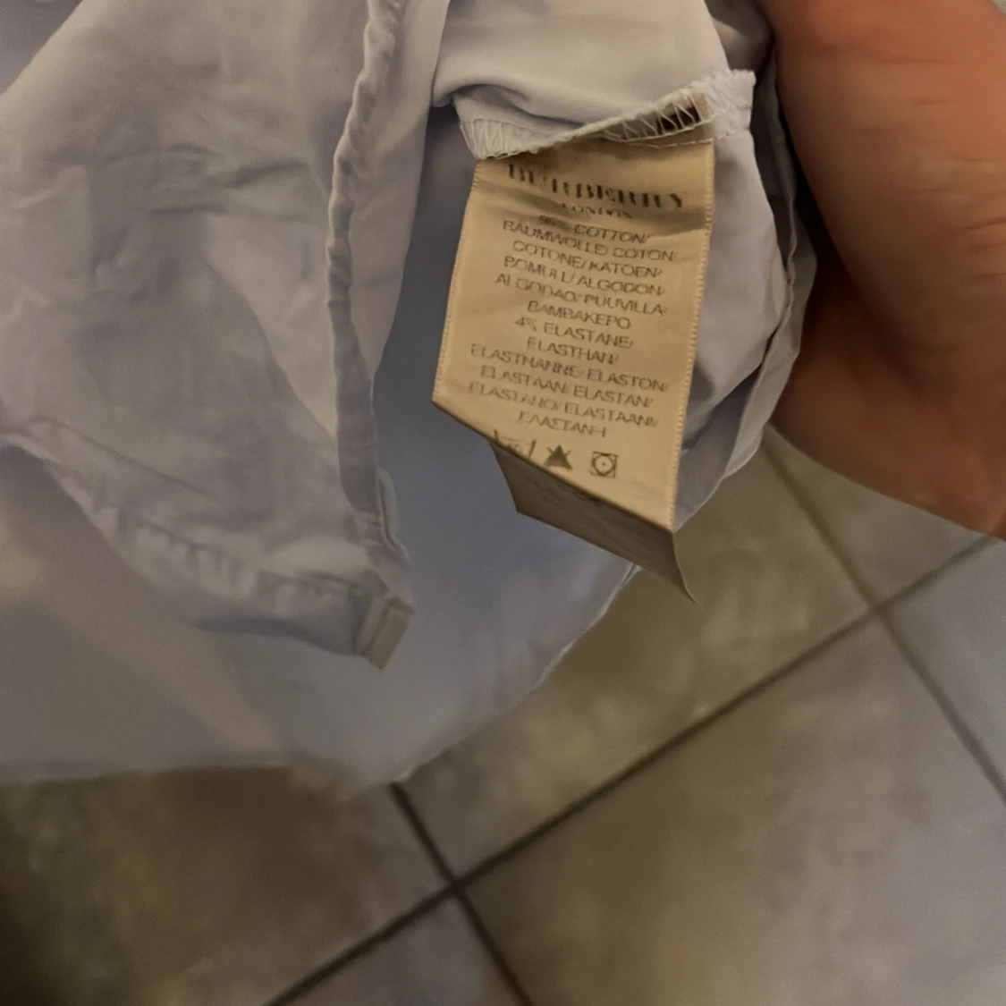 Burbbery skjorta - 93