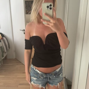 Topp - Säljer denna as snygga toppen då den inte kommer till användning❤️