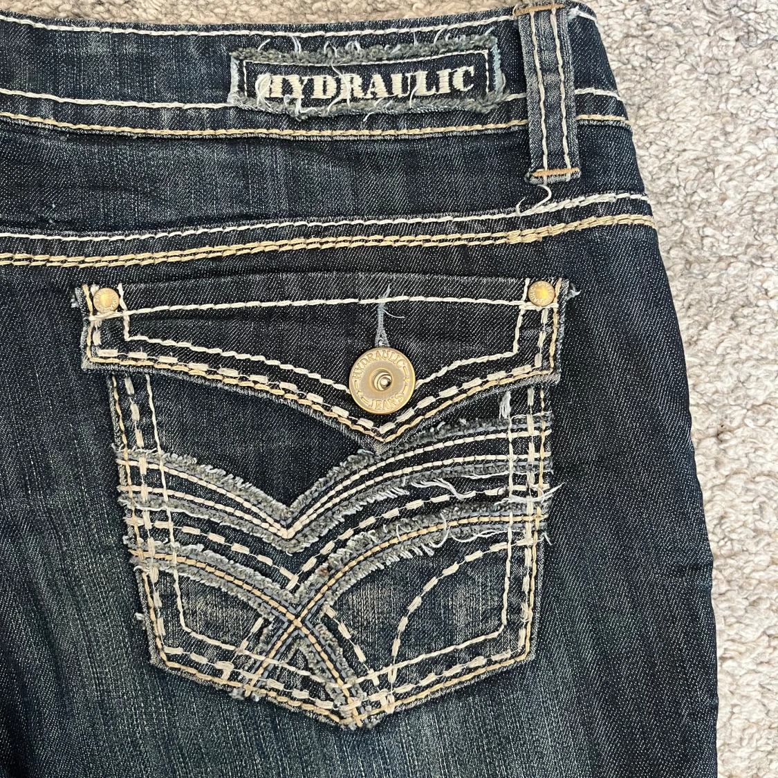 Snygga bootcut jeans - 92