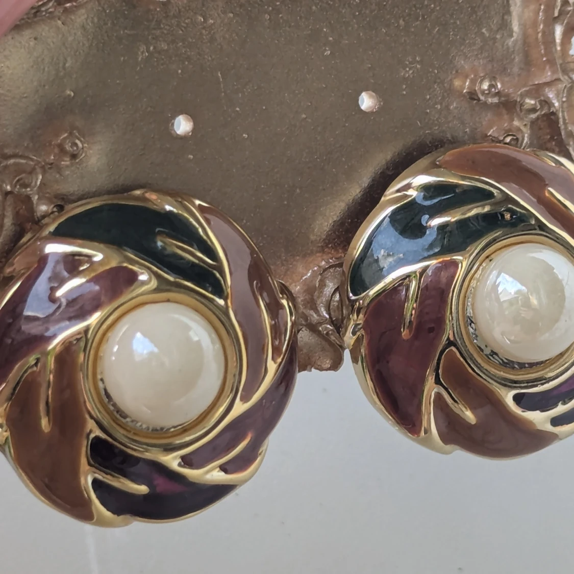 Färgglada örhängen med pärlor - 92