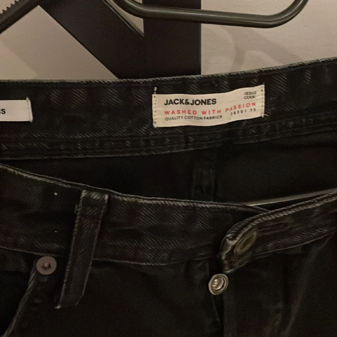 Jack and Jones  - 90